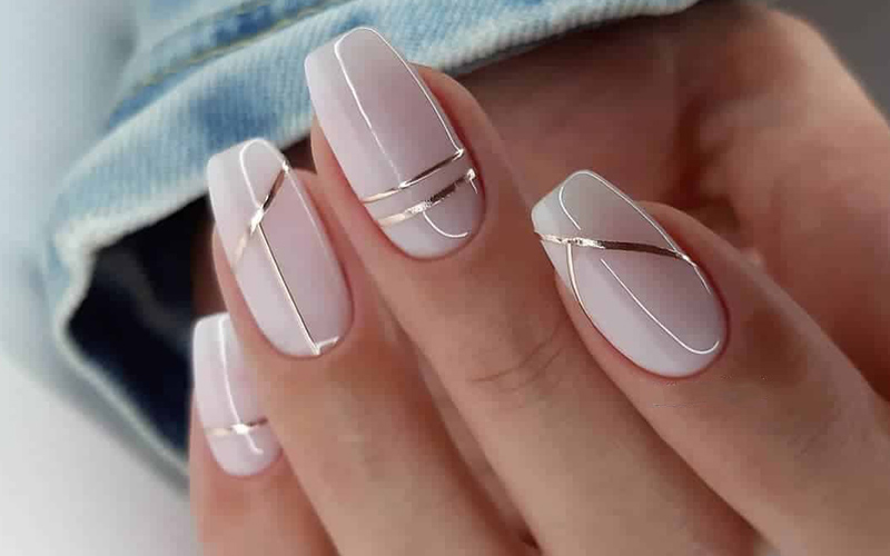 Top 7 mẫu nail đơn giản thanh lịch giúp nàng ấn tượng hơn