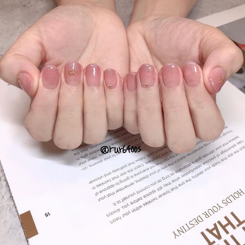 Tổng hợp 100+ mẫu nail đính đá sang trọng, cuốn hút