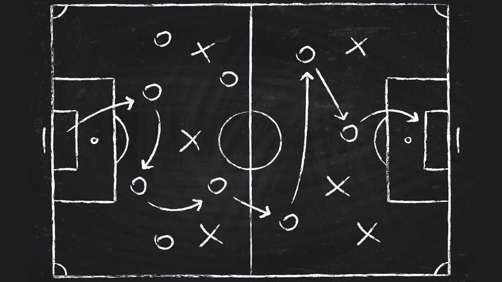 Tổng Quan Về Sơ Đồ Bóng Đá 3-3-1-3 Và Cách HLV Áp Dụng