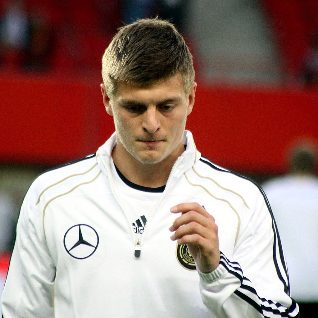 Tiểu Sử Cầu Thủ Toni Kroos - Sự Nghiệp, Phong Cách Chơi Độc Dáo