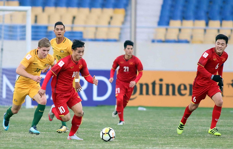 Chiến thuật 3-4-3 bóng đá